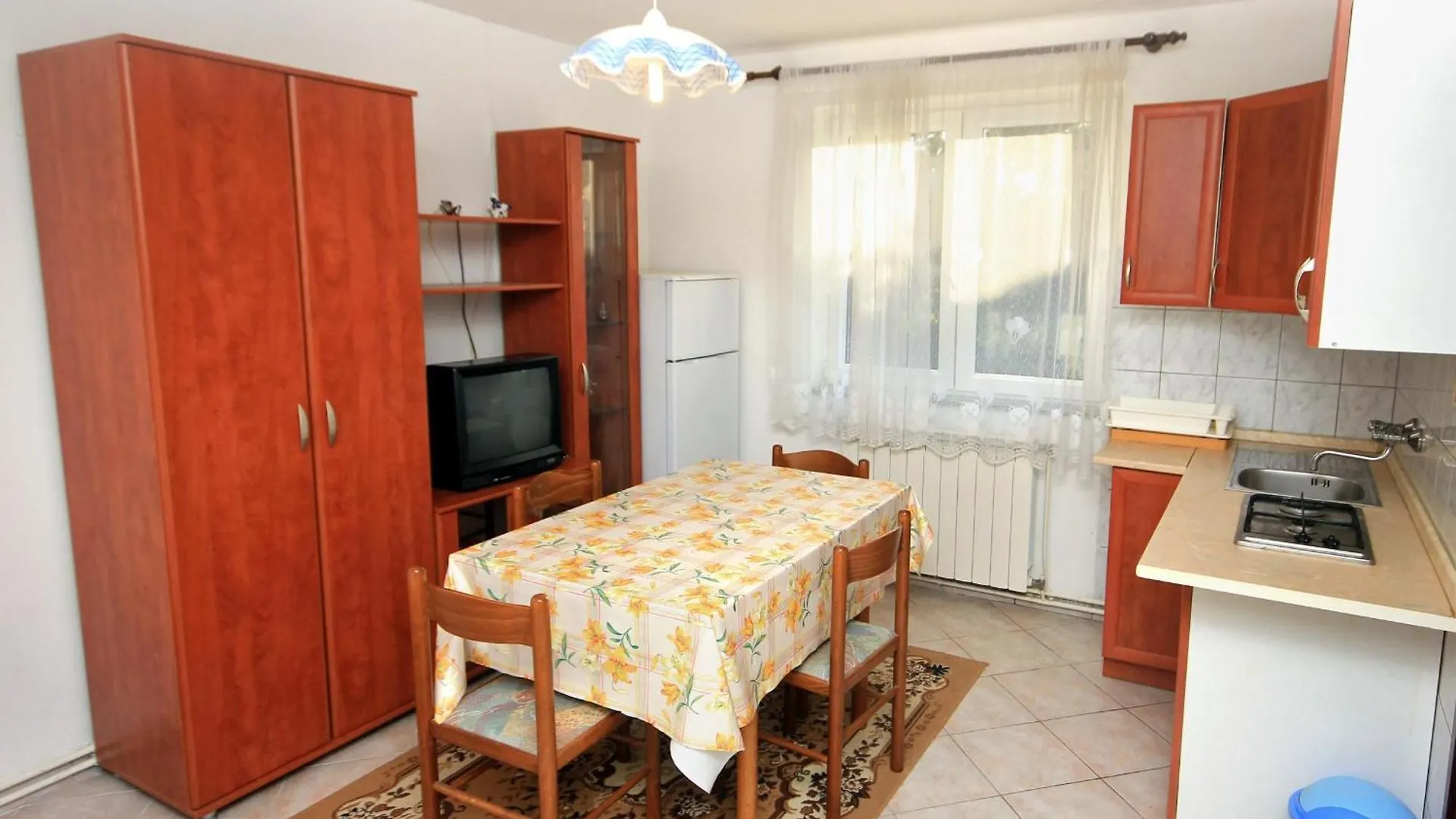 Apartments With A Parking Space Peroj, Fazana - 2234