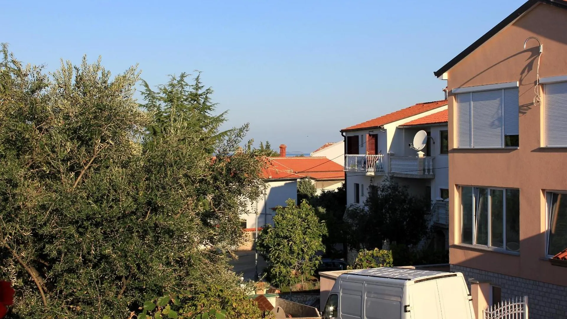 Apartments With A Parking Space Peroj, Fazana - 2234 0*, Peroj